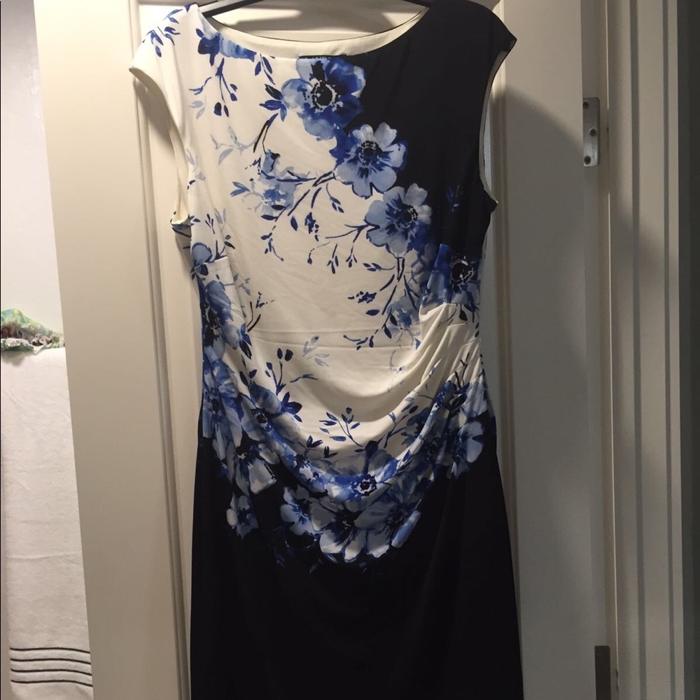 Ralph Lauren elegant flower print dress, size 14